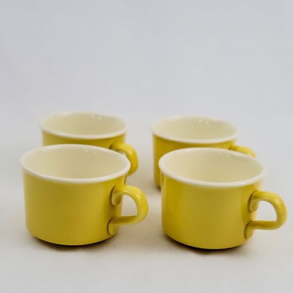 VINTAGE ✨️ Yellow Mugs (4) - Picture 1 of 5